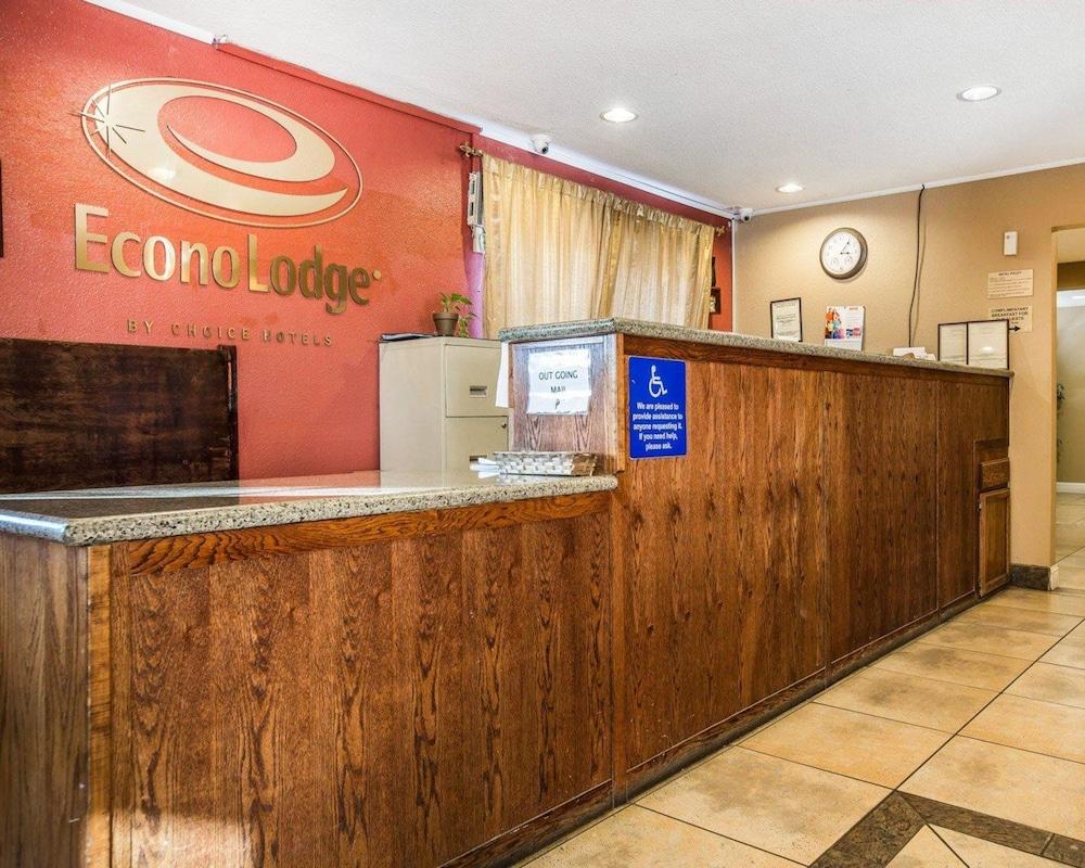 Quality Inn Tracy I-205 Экстерьер фото
